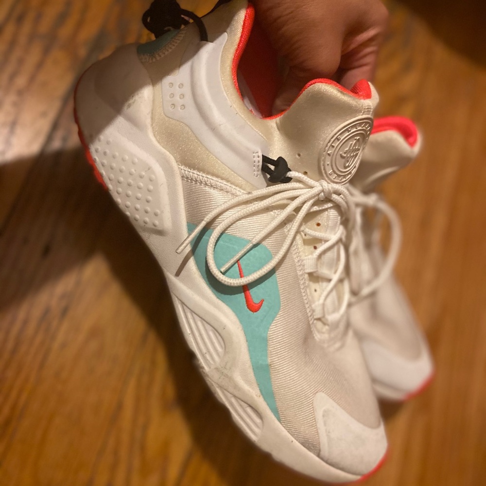 Air Huraches